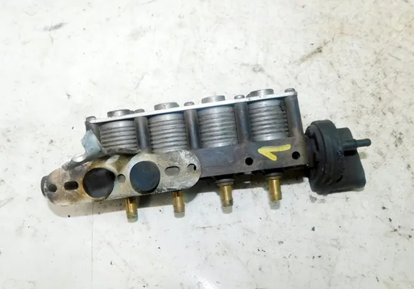 Gasinsprutare OEM 110R-007065 - Begagnad Stag-del image 4