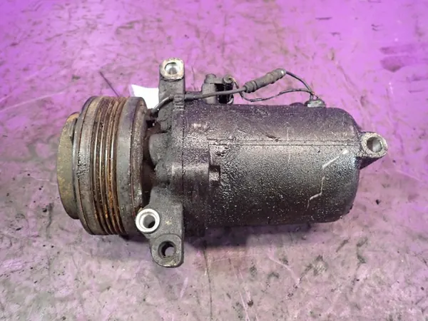 Compressore aria condizionata BMW E39 00-04 2.0 D 8390646 image 3