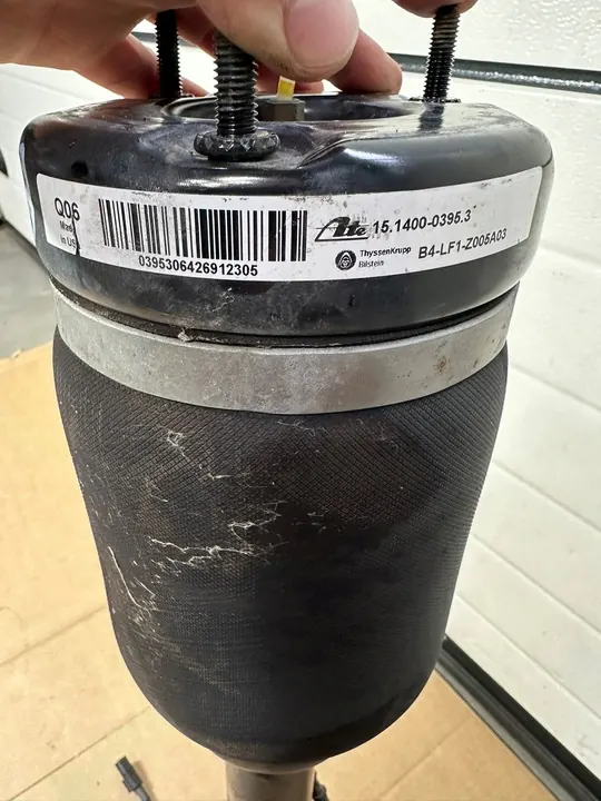 Ammortizzatore anteriore sinistro Mercedes ML W164 6.3 AMG image 7