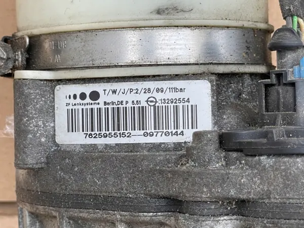 Opel Astra III Servopumpe OEM 13292554 image 3