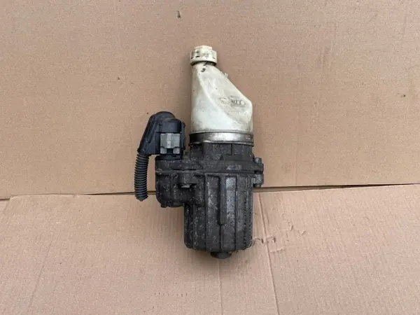 Opel Astra III Servopumpe OEM 13292554 image 5
