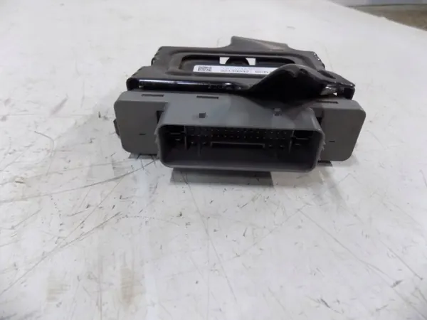 Module de contrôle AdBlue Volvo OEM 32139932 image 3