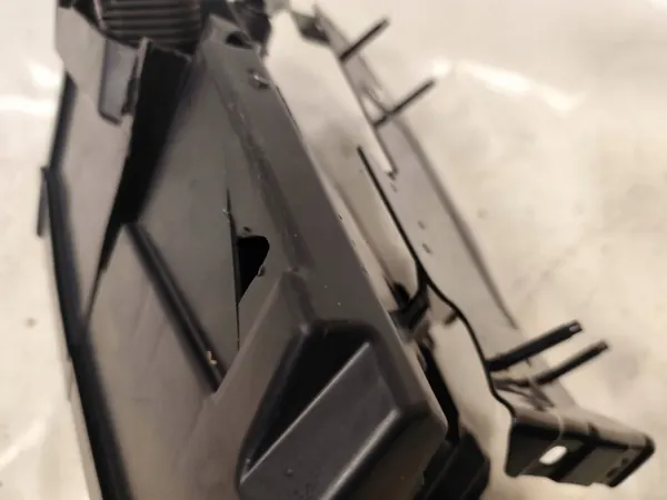 Sicherungskastenabdeckung OEM 243128516R Dacia image 4
