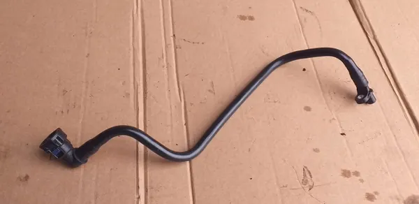 Volvo S60 II 2.0 D3 Transmission Cooling Hose image 2