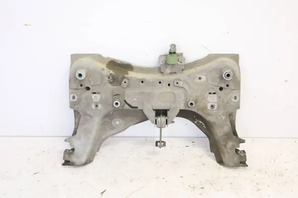 OEM 54401138R Frontquerlenker für Renault Captur image 2