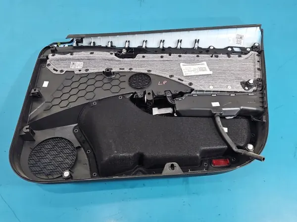 OEM 5E4867013A Framvänster Dörrpanel Skoda Octavia image 3