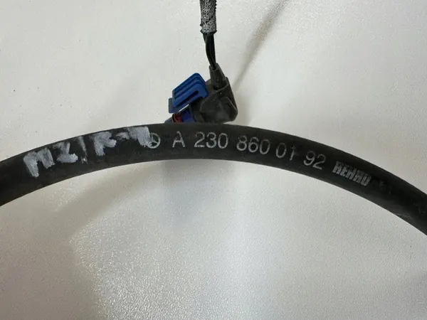 Mercedes-Benz SL R230 Etupesun letkut OEM A2308600192 image 6