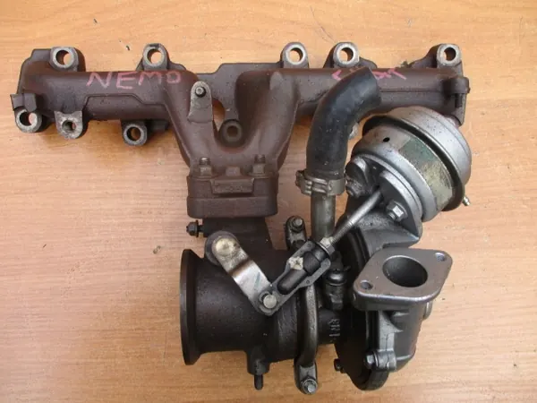 Coletor de escape FIAT FIORINO 1.3 JTD 55223908 image 10