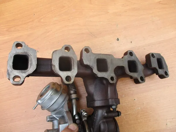 Coletor de escape FIAT FIORINO 1.3 JTD 55223908 image 2