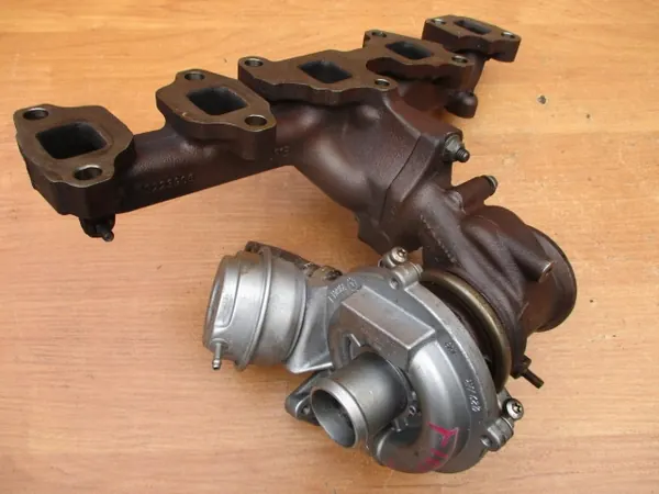 Coletor de escape FIAT FIORINO 1.3 JTD 55223908 image 9