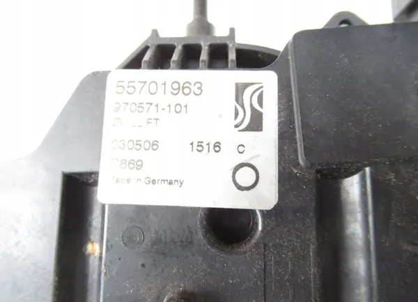 Fiat Türschloss vorne links 55701963 image 6