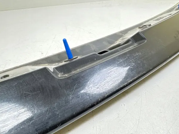 Spoiler do porta-malas TOYOTA URBAN CRUISER (_P1_) image 6