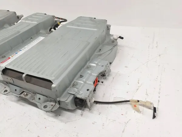 Lexus Akku OEM G9280-48010 RX 400h:lle 2003-2006 image 3
