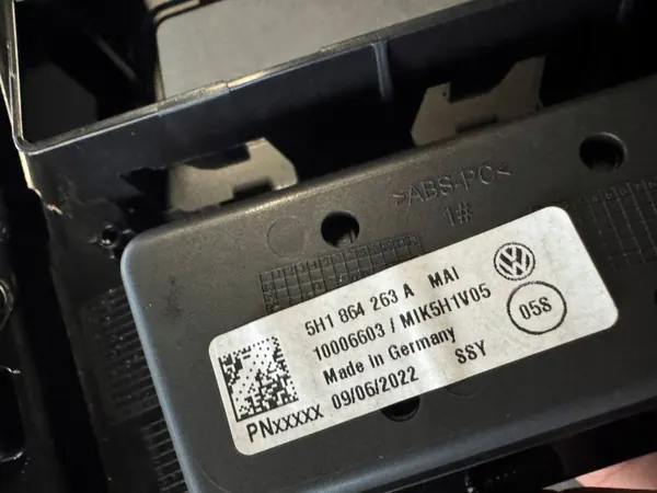 Marco de túnel VW Golf VIII OEM 5H1864263A image 6