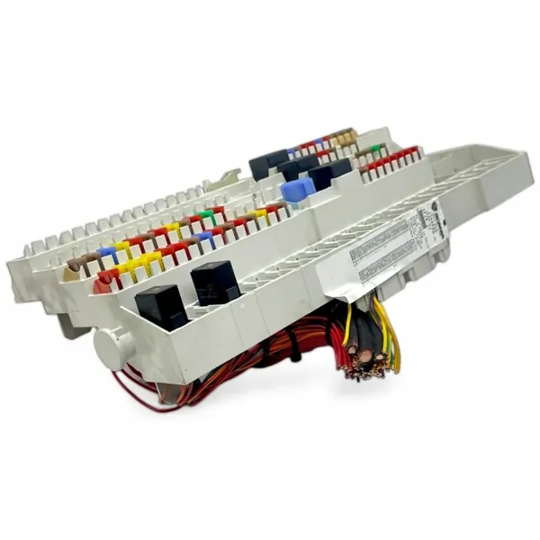 Caja de fusibles Scania - Pieza OEM usada image 2