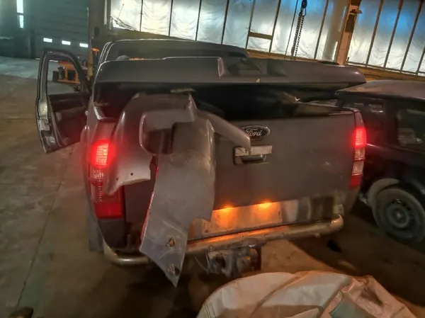 Avgasgrenrör Ford Ranger OEM 2214077 2008 2.5L image 8