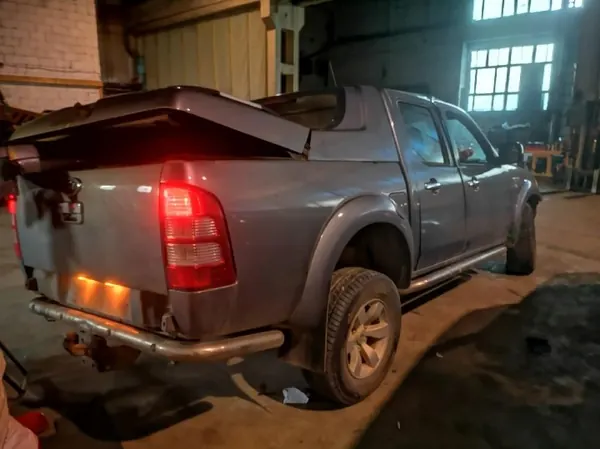 Avgasgrenrör Ford Ranger OEM 2214077 2008 2.5L image 9