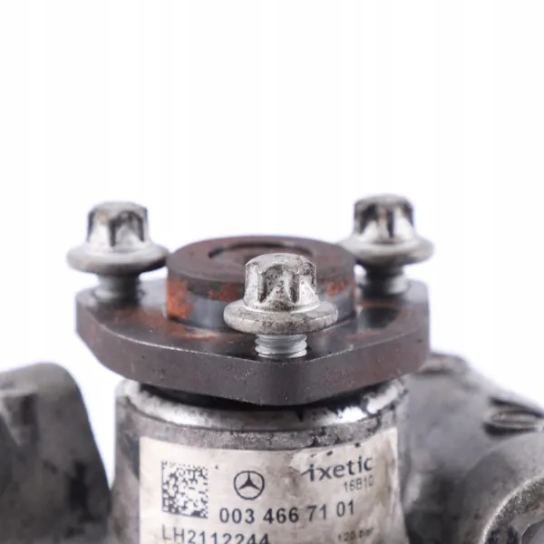 Mercedes W639 OM646 Diesel Servostyrningspump A0034667101 image 6