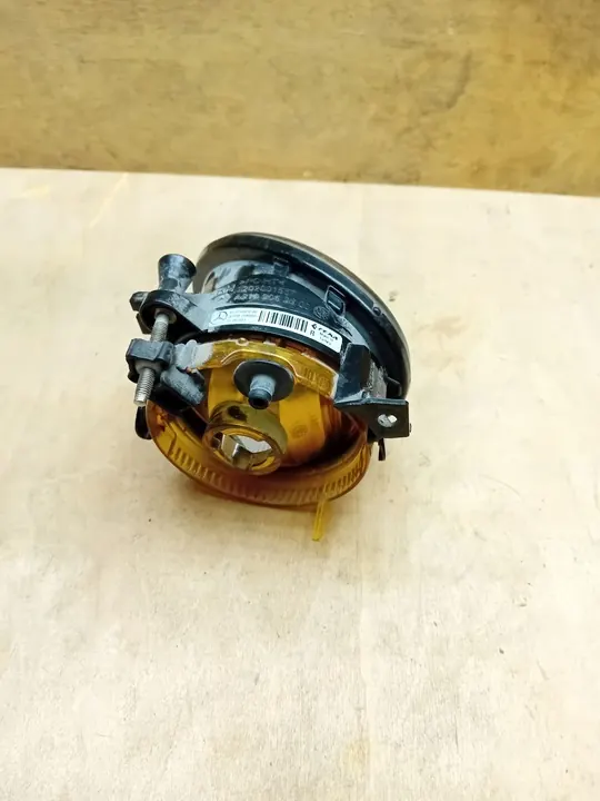 MERCEDES BENZ SPRINTER 2018 - FARO ANTIBANDEADO DERECHO image 2