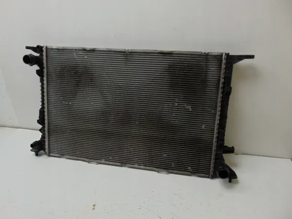 Radiateur d'eau Audi OEM 8K0121251H pour 2.7/3.0 TDI image 2