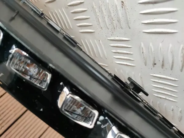 Audi Q7 4L oikea vilkku OEM 4L0953042D LED image 5