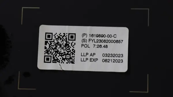Tesla Y Heckklappenglas OEM 1619890-00-C Gebraucht image 10