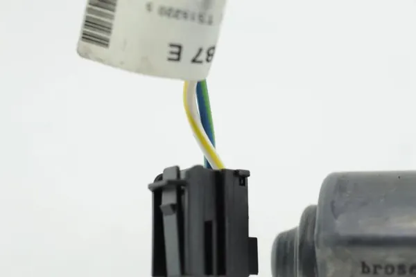 Motor de ventana izquierda trasera Audi A6 C6 OEM 8K0959811B image 3