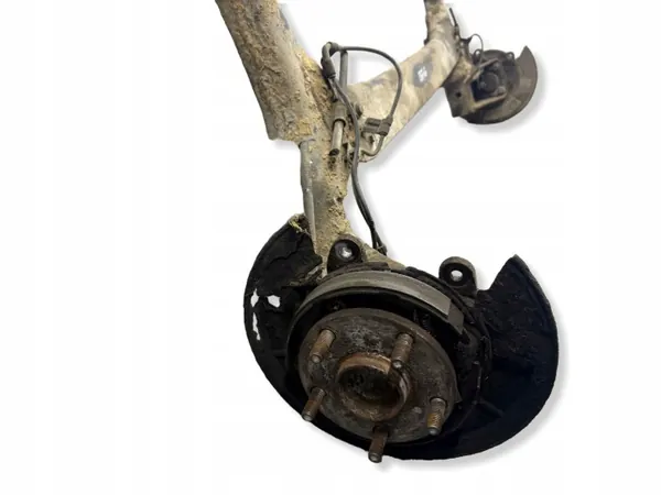 Toyota Corolla Verso achterbalk OEM AMD232894 image 4
