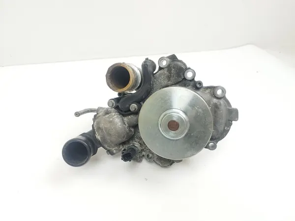 Pompe à eau Maserati Ghibli 2016 image 5