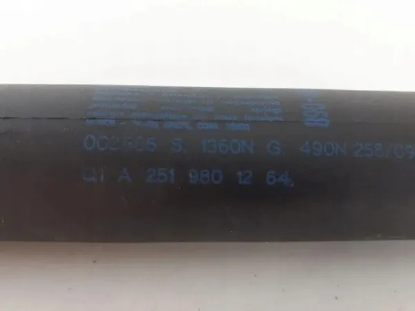 Rechter Kofferruimtesteun OEM A2519801264 Mercedes-Benz R image 3