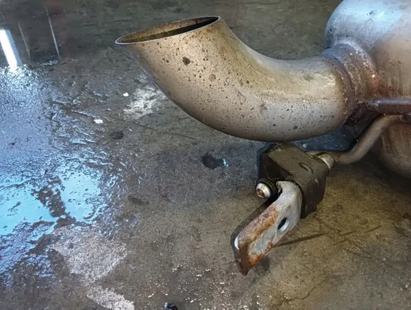 Mercedes A-Klasse W176 Uitlaat Demper OEM A1764910001 image 10