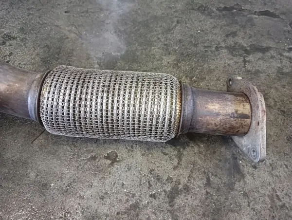 Mercedes A-Klasse W176 Uitlaat Demper OEM A1764910001 image 3