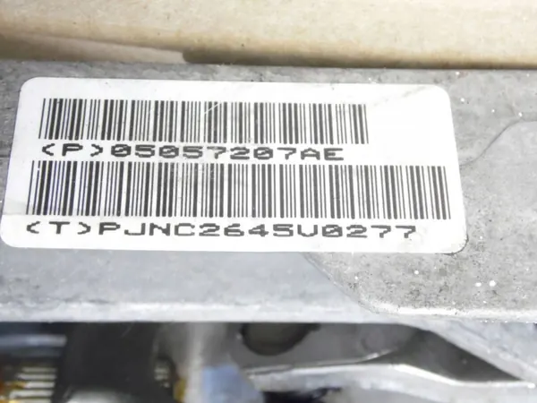 Chrysler Voyager IV Ohjauspylväs OEM 05057207AE image 5