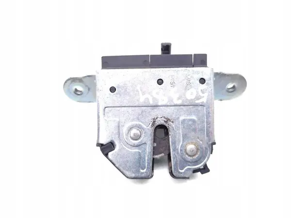 Vauxhall Corsa Baklucka Lås 2015 Hatchback 2/3dr OEM 13481535 image 3