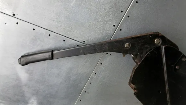 Levier de Frein à Main Iveco Daily 2.3D 06R image 3