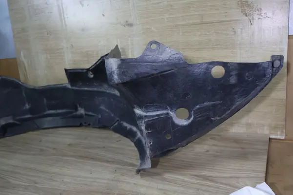 Toyota Auris I Left Front Wheel Arch OEM 53876-02220 image 6