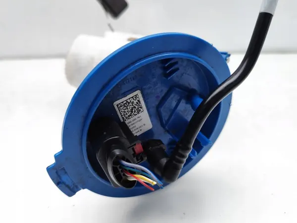 VW Polo Bränslepump OEM 2Q0919051B 1.0 TSI image 6