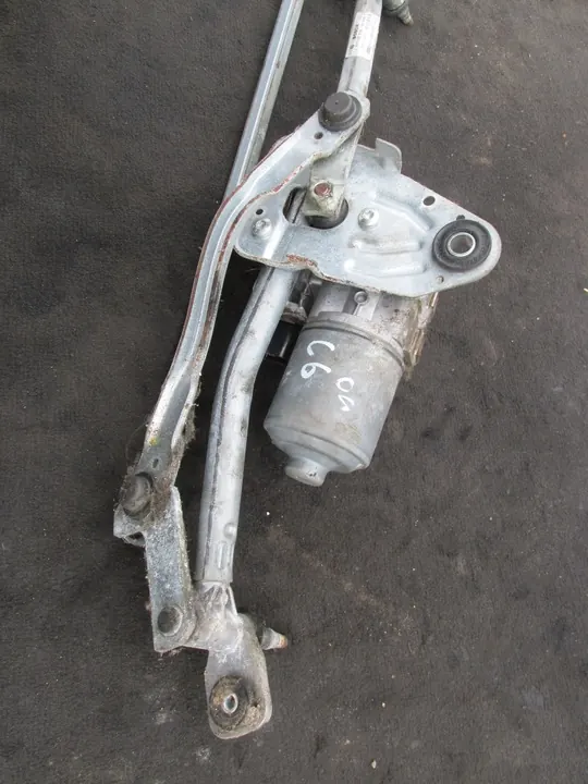 Etupyyhkijän mekanismi Audi A6 C6 image 3