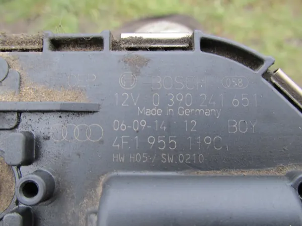 Etupyyhkijän mekanismi Audi A6 C6 image 6