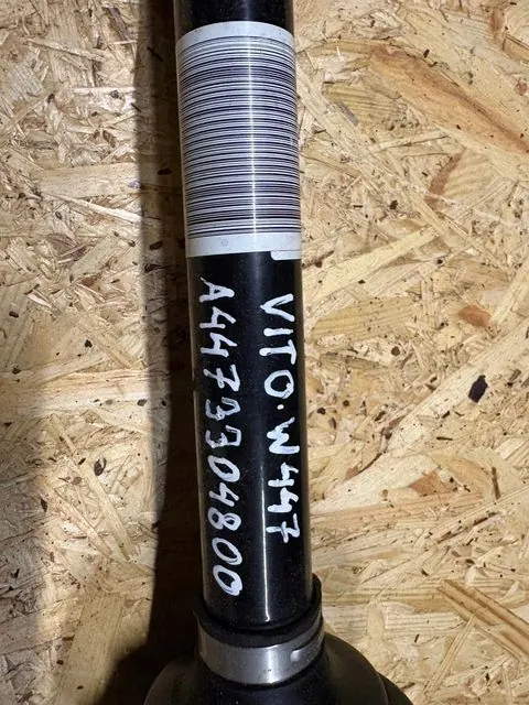 Eixo dianteiro direito Mercedes V-Class W447 image 2