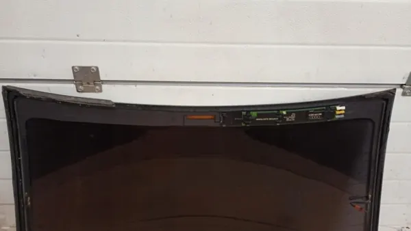 Begagnad Audi OE Bakruta OEM 8E5035225D för A4 B6 image 4