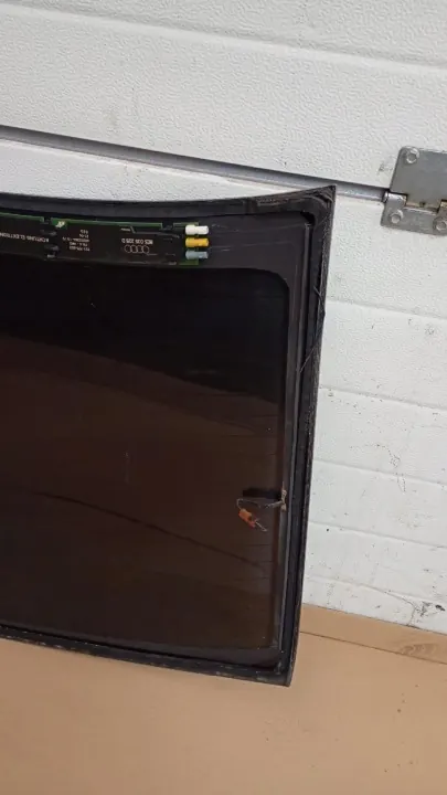 Begagnad Audi OE Bakruta OEM 8E5035225D för A4 B6 image 5