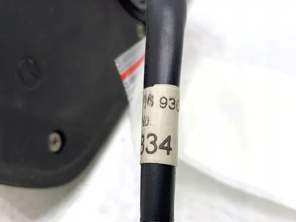 OEM LORK-2118-21146 antenni Mazda 3 BM Hatchbackille image 7