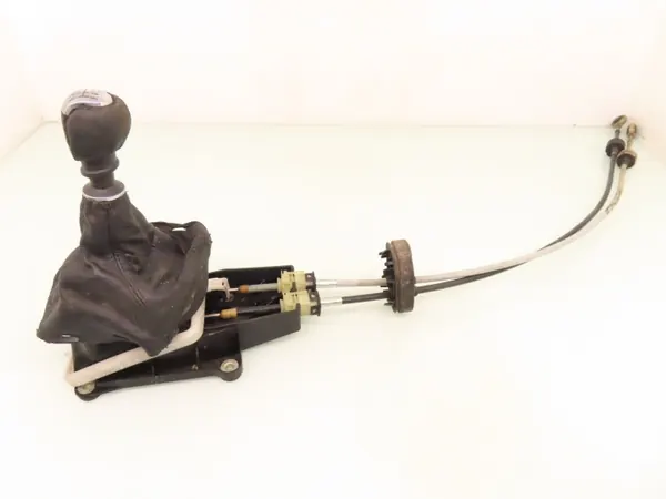 Levier de vitesse Opel Signum 2.0 Turbo OEM 13106476 image 2