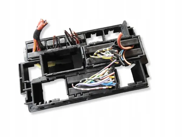Mercedes-Benz Relaisbox OEM 1245450140 für E W124 image 3