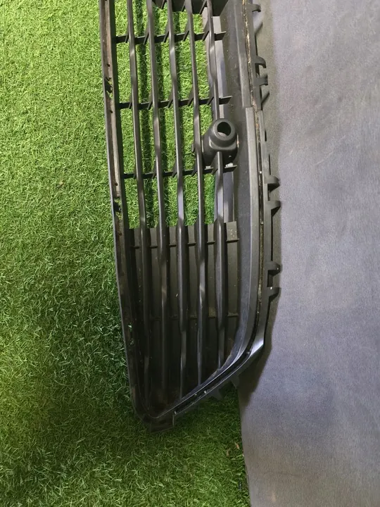 Rejilla Central Parachoques Delantera Opel Corsa F GSI GS-Line image 2