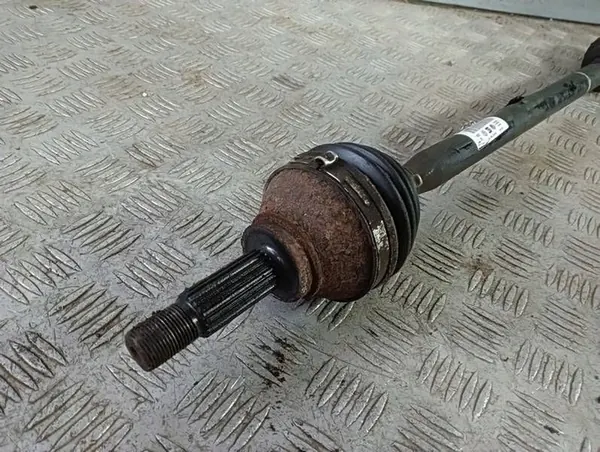 Skoda Citigo VW UP, Seat Mii Främre Höger Halvaxel 1.0 MPI image 3