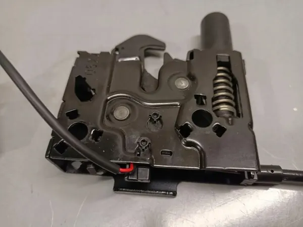 Fecho do capô OEM 654823509 para Skoda Scala Kamiq image 5