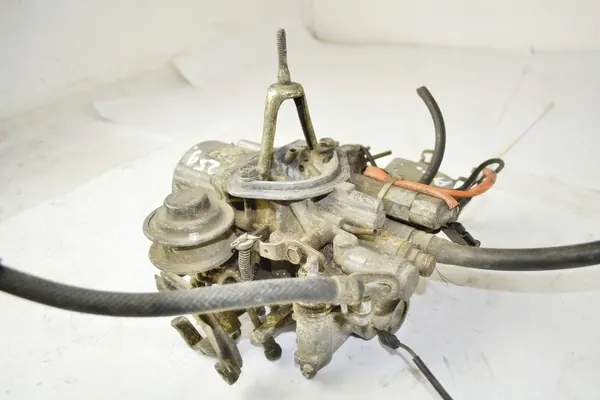Carburador AISAN OEM GAŹAISAN - Usado, Funcional image 3