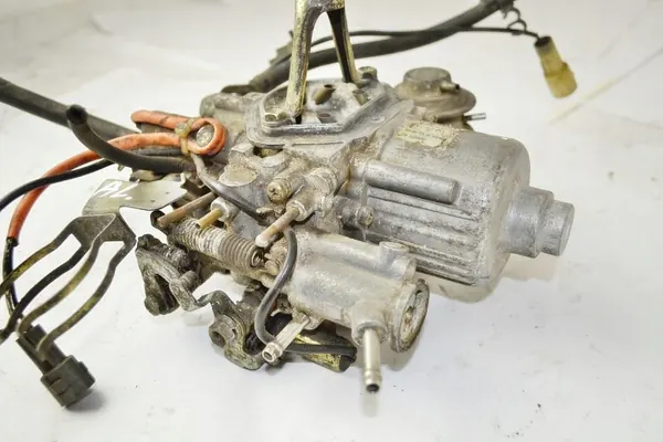 Carburador AISAN OEM GAŹAISAN - Usado, Funcional image 4